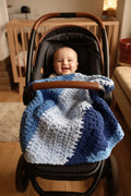 Manta a crochet Acunadora - Rayas Azules Cielo