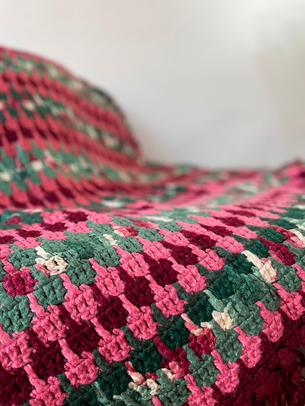 manta de crochet Mosaico de Moras y Musgo 224x120cm